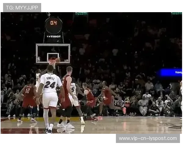 热火绝杀盛世：维金斯空接神迹背后的篮球传奇