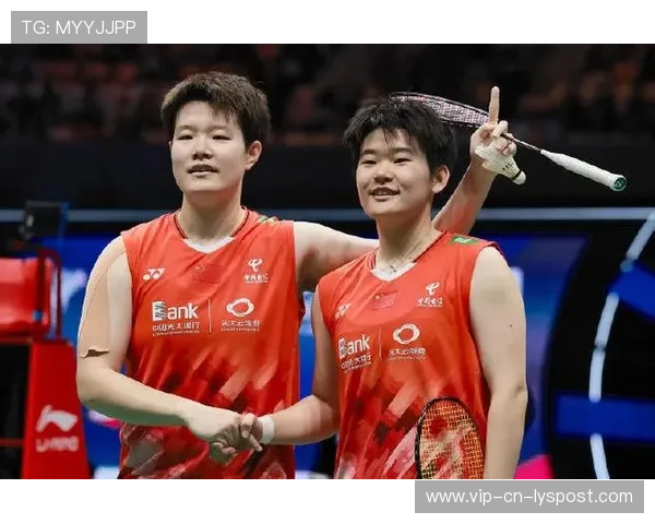 刘圣书女双组合蝉联世界冠军,震撼羽坛! 刘圣书女双组合蝉联世界冠军,震撼羽坛!